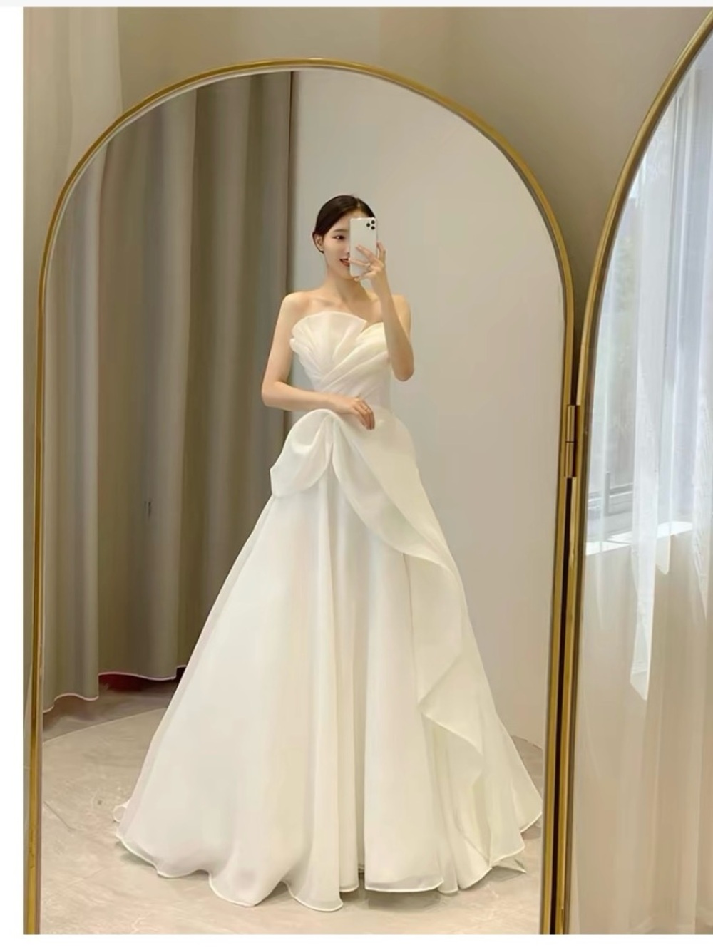 Elegant Strapless White Wedding Gown